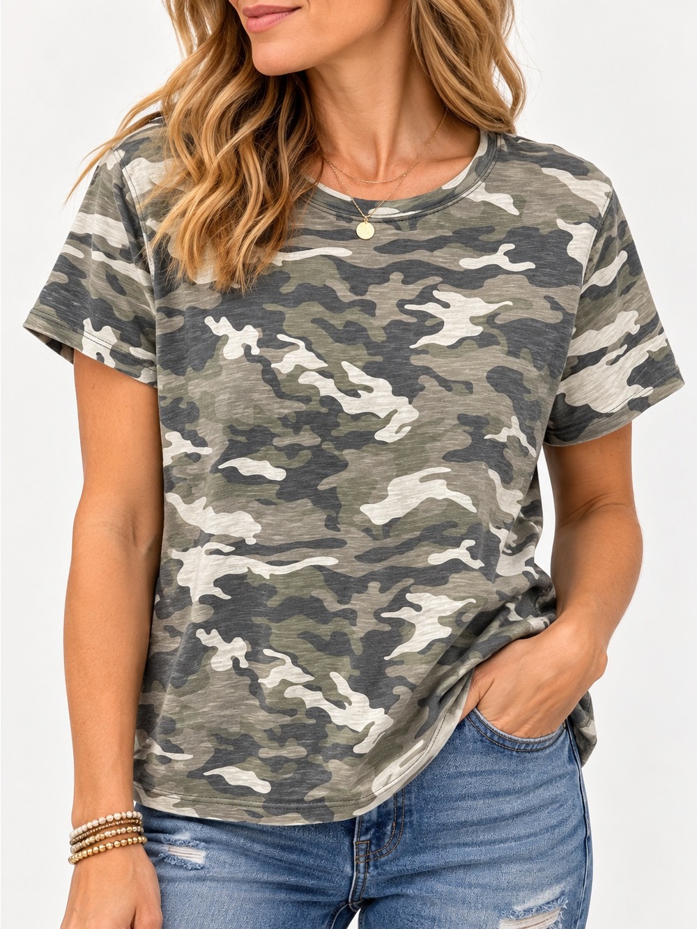 GAP Women’s Size L Camo Print T-Shirt 100% Cotton Short Sleeve